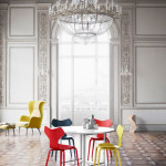 Jídelní židle od Fritze Hansena mohou být vhodným doplňkem do každého interiéru